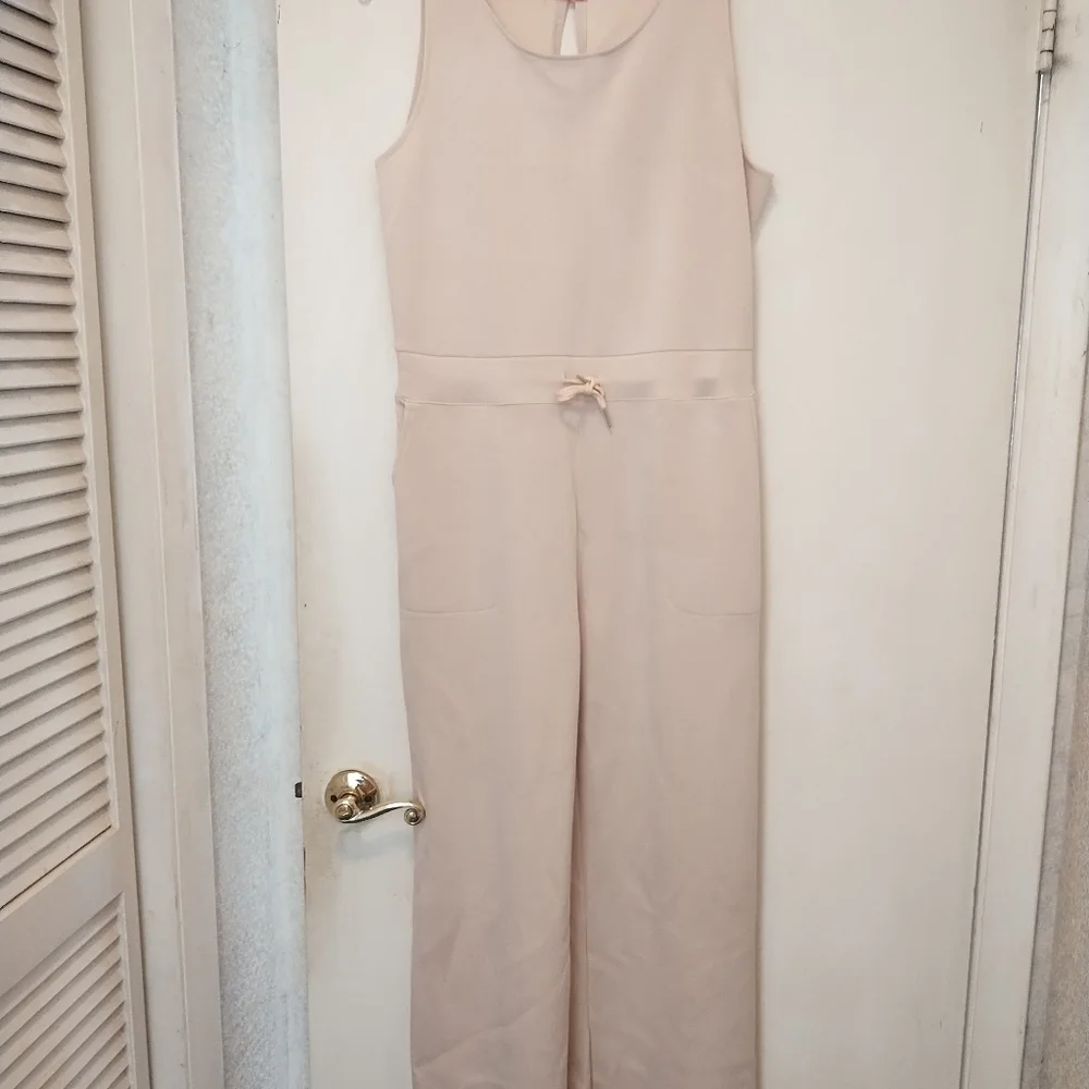 Jumpsuit - Picture 8 of 11